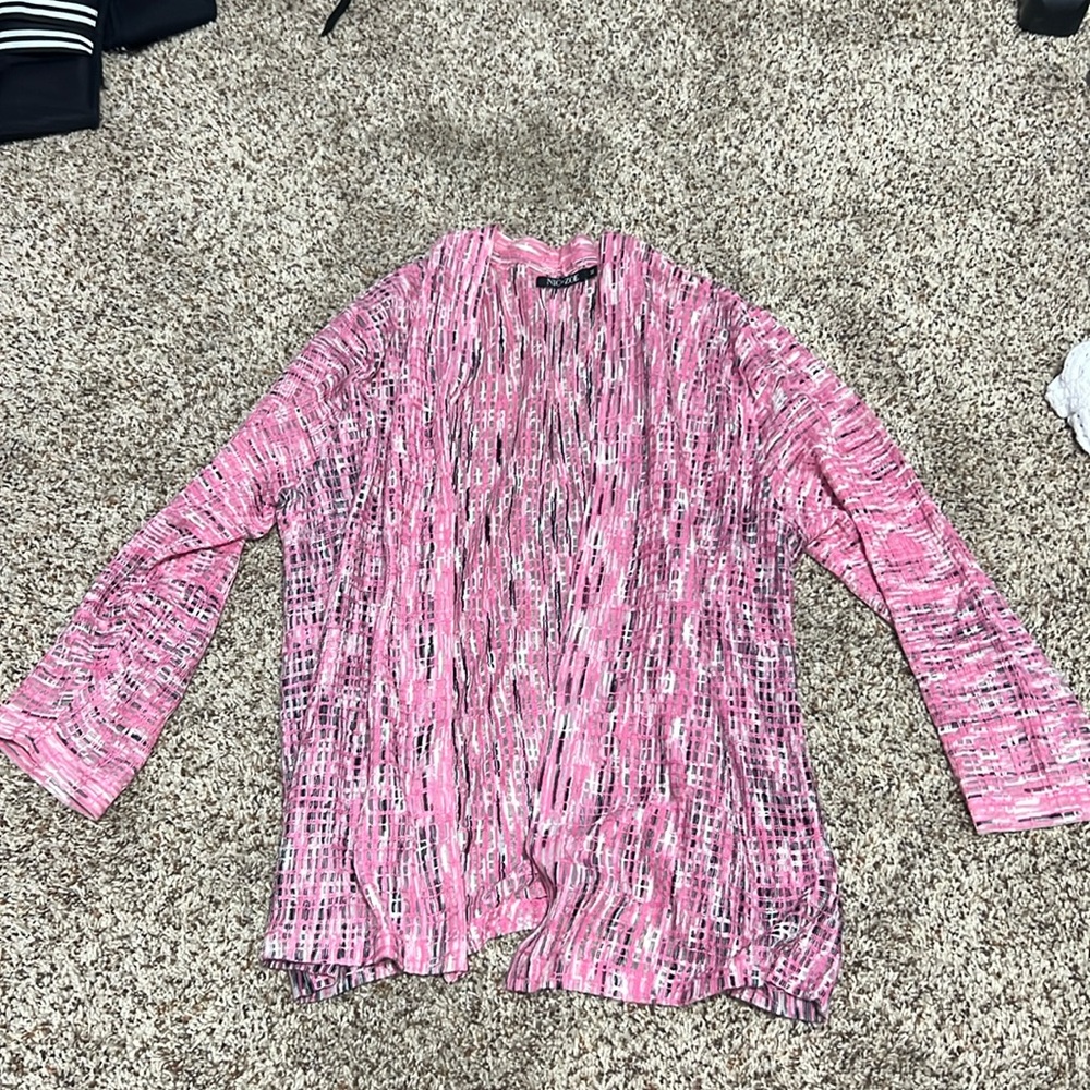 Nic + Zoe medium pink cardigan